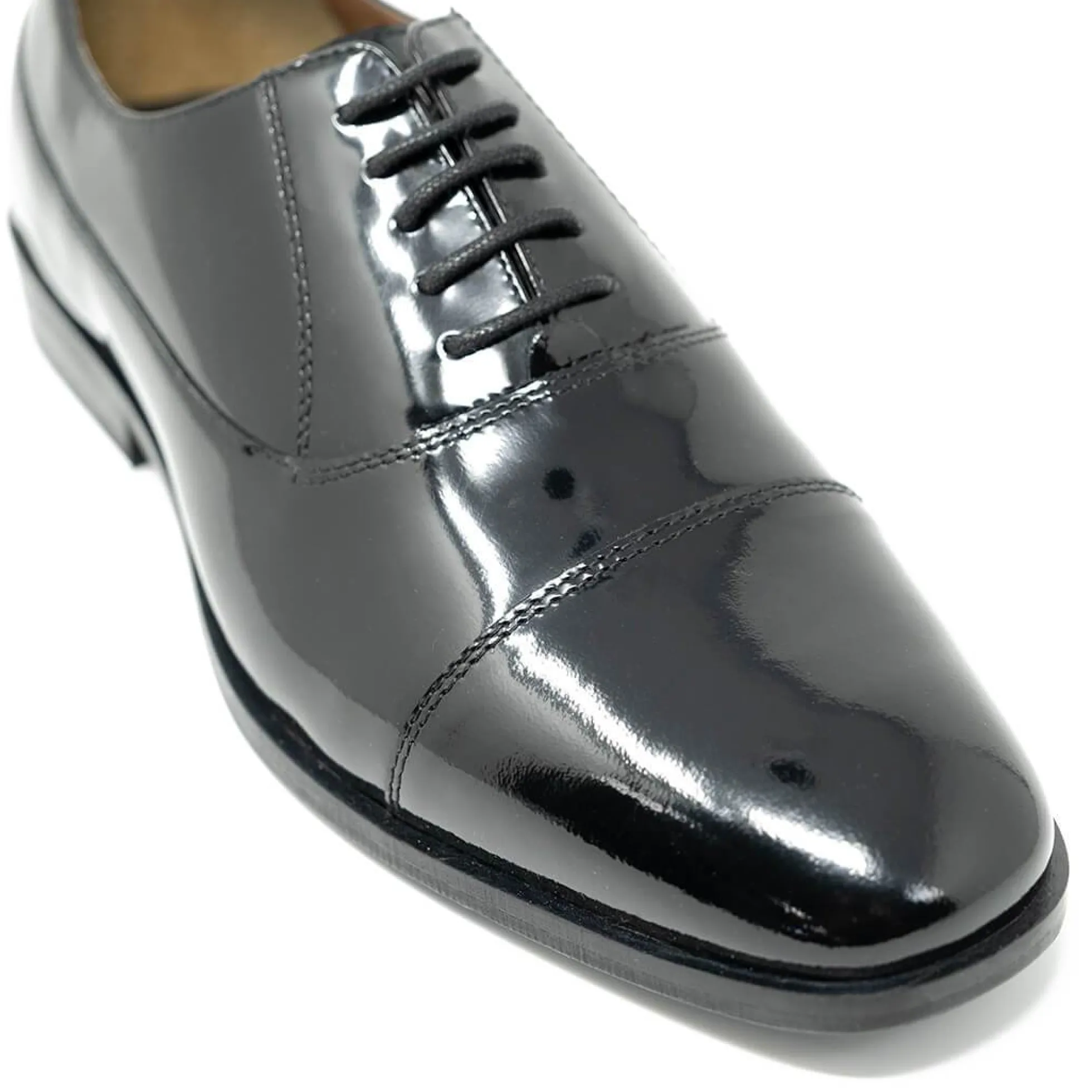 Walk London Florence Oxford Toe Cap Shoe Black Hot