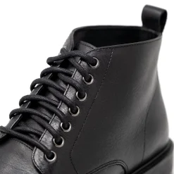 Walk London James Chukka Boot Black Flash Sale